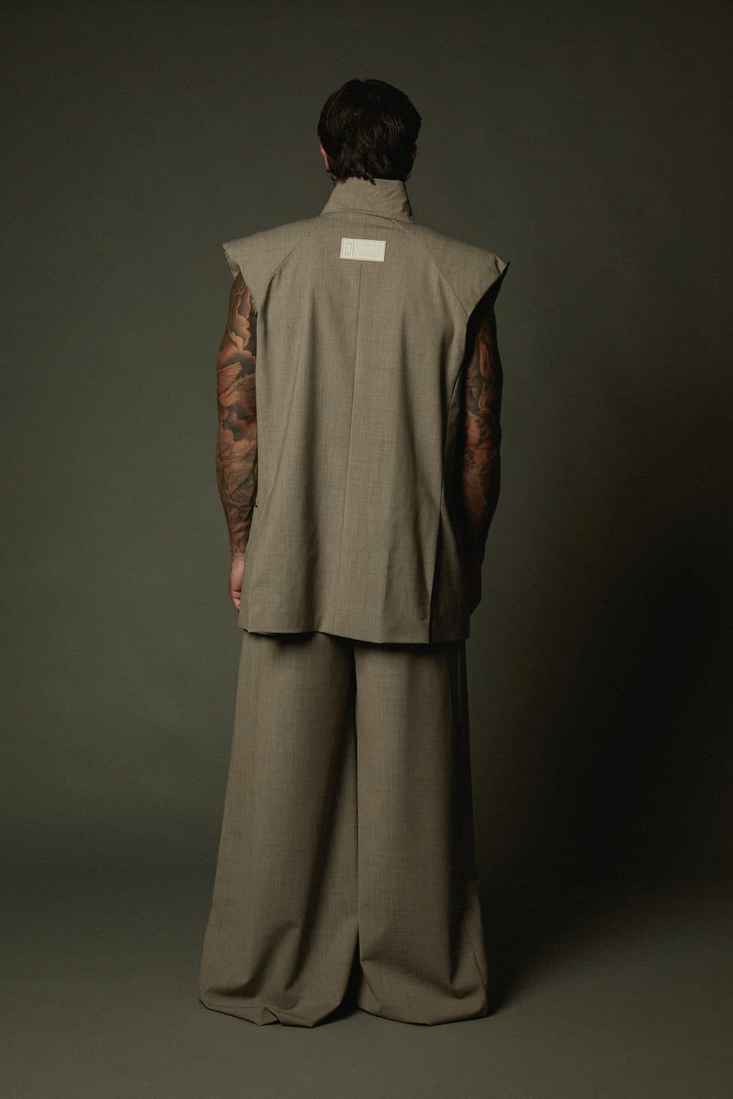 The Sculpted Wide Trouser